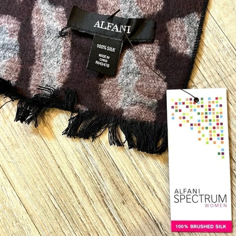 NWT Alfani Spectrum 100% Brushed Silk Animal Print Scarf